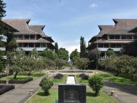 Kampus Terbaik Institut Teknologi Bandung